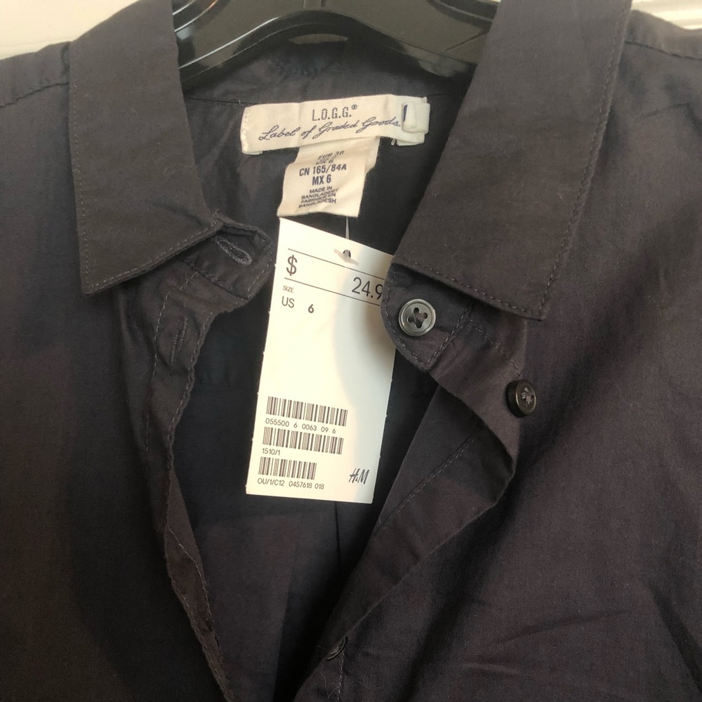 H&M Button Up- 6 - Picture 2 of 3